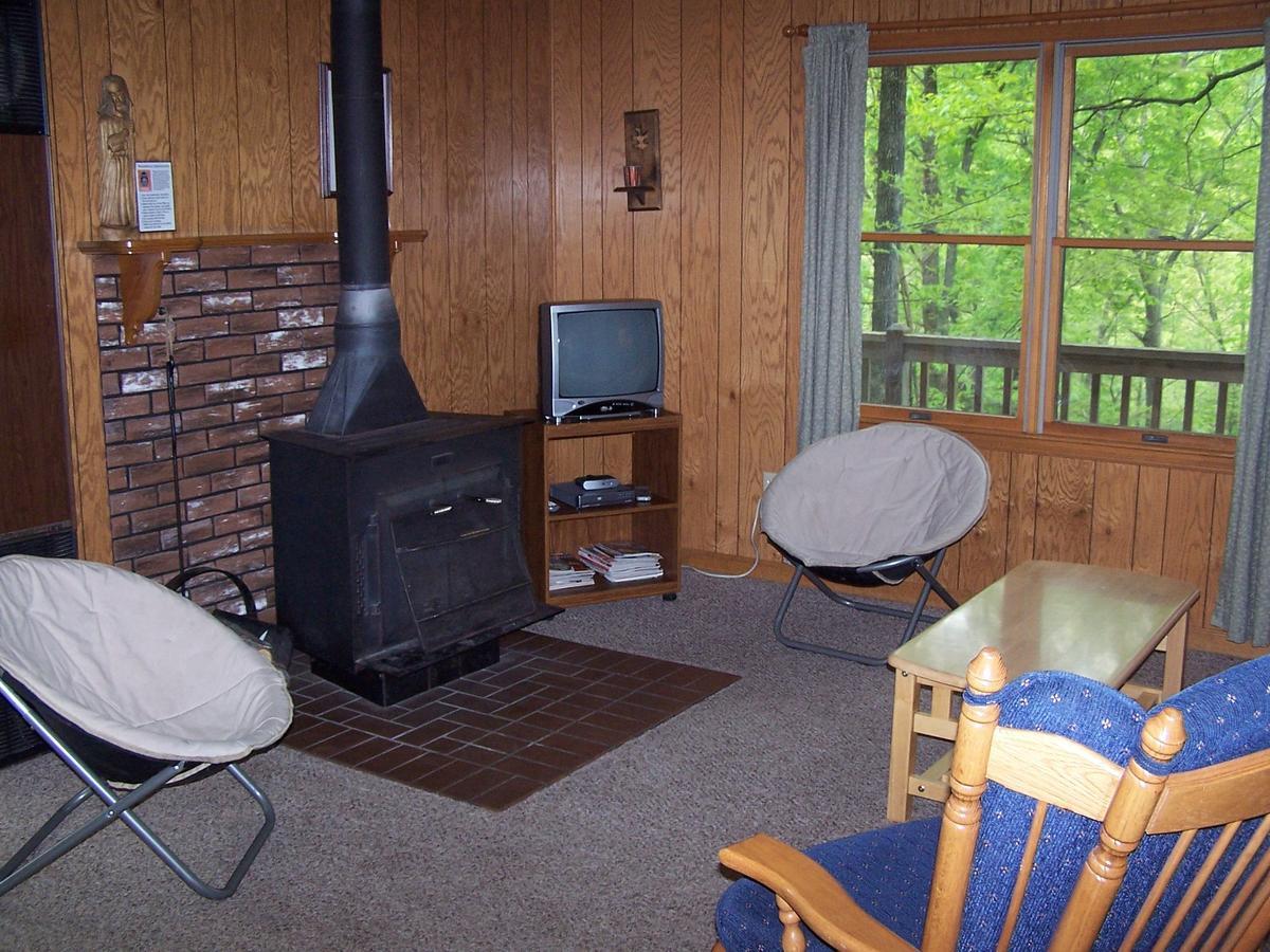 Cabin Creekwood Lyndhurst ภายนอก รูปภาพ