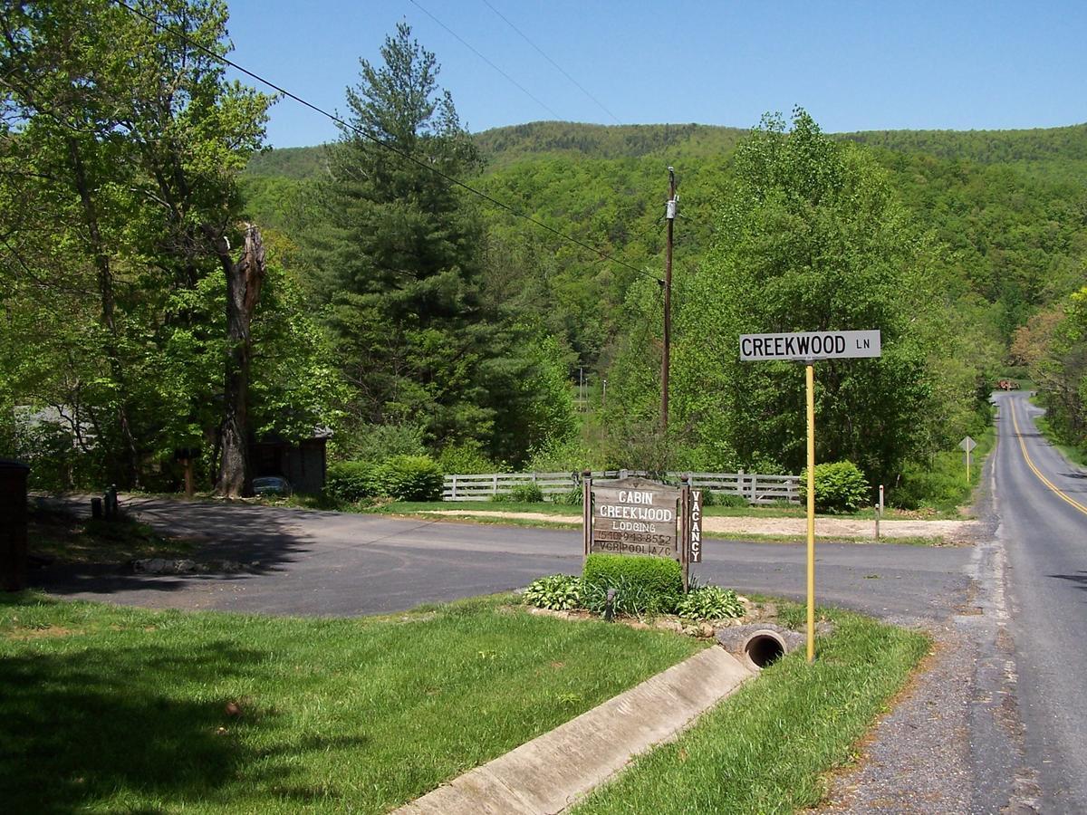 Cabin Creekwood Lyndhurst ภายนอก รูปภาพ